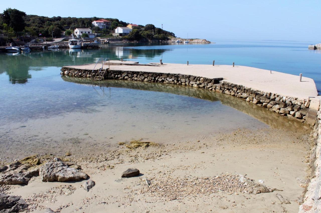 Apartments By The Sea Jakisnica, Pag - 21384 Lun  Exterior photo